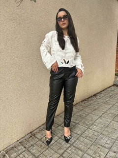 Imagem do BLUSA CROPPED FLORENÇA