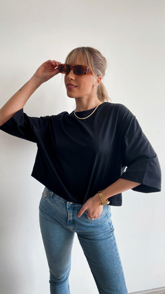 Remera Talia