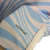 Camisa Arsenal Treino 23/24 - Torcedor Adidas Masculina - Ondulações em azul e detalhes rosa na internet