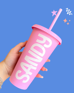 Vaso con nombre en internet