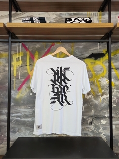 Camiseta Ink Estilizada - comprar online