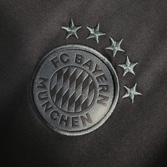 BAYERN MUNICH PRETO EDIÇÃO ESPECIAL 23-24 - comprar online