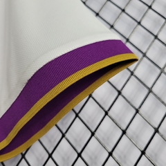 REAL MADRID BRANCO GOLA POLO 21-22 na internet