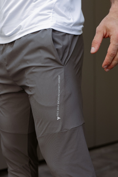 Pantalón Slim Fit. - comprar online