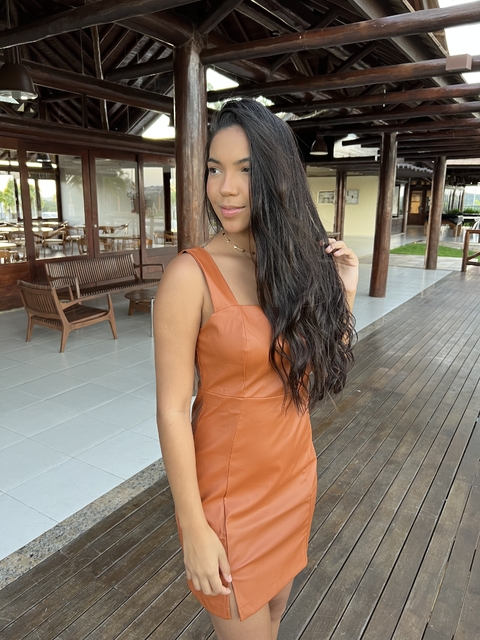 Vestido Couro