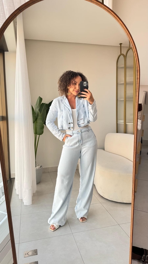 Calça Renata - Wide Leg com Lavagem Clara