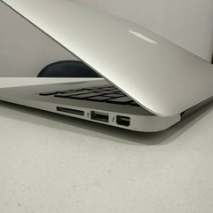 MACBOOK AIR 13 INCH MID 2015 I5/8GB/512GB SSD SILVER (USADA) en internet