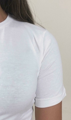 Blusa algodão egípcio Camélia off na internet