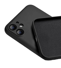 Funda para iPhone 14 PLUS en silicona líquida con protección en área de cámara LUXURY lisa