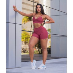 Conjunto Begonia Short e Top Academia