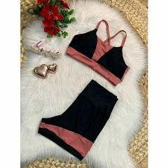 Conjunto Lila Short e Top Academia na internet