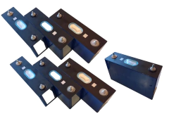 Batería LiNiMnCoO2 230Ah 3.6v - comprar en línea