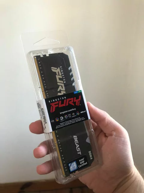 MEMORIA RAM DDR4 8GB 3200MHZ KINGSTON HYPERX FURY RGB BEAST KF432C16BBA/8