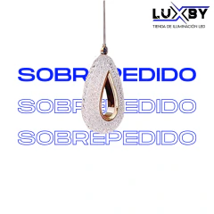 Lámpara Colgante GOTA ELEGANTE - Sofisticación en Acrílico y Aluminio 25cm de Altura y 13cm de Ancho