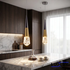 Lámpara Colgante Minimalista GOTA GÉLIDA - Estilo y Elegancia en Cristal y Oro 28cm de Altura y 7cm de Ancho - tienda en línea