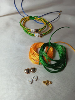 Kit para fazer a pulseira de casal tema Brasil