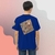 Camiseta justa com modelagem reta masculina