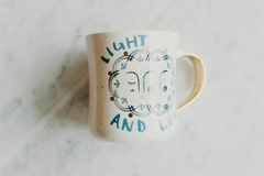 Taza Light and Love