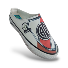 Cross United - River Plate