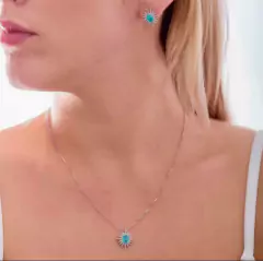CONJUNTO CRAVEJADO DE ZIRCÔNIAS CRISTAIS E PEDRA TURMALINA FUSION - RÓDIO BRANCO