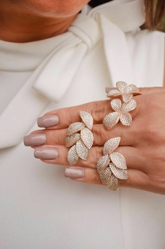 CONJUNTO CRAVEJADO