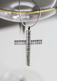 CRUZ DE PEDRA