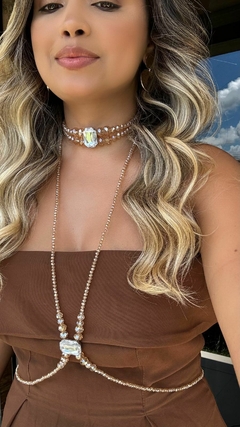 BODDY CHAIN HOLOGRÁFICO ( PEDRAS TRANSPARENTES NA COR MARROM ) - Paty Acessórios