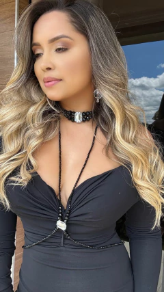 BODDY CHAIN PEDRAS PRETAS - comprar online