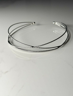 CHOKER ENTRELAÇADA