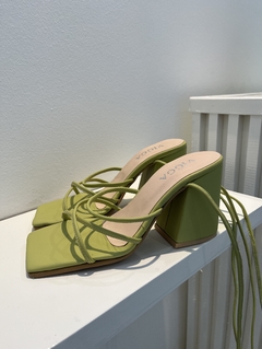 Sandalia Emilia Verde Lima