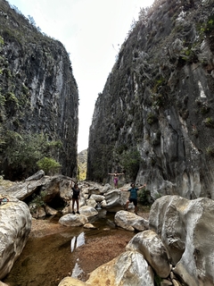 HIKE CAÑON APOALA & CASCADA - DESNIVEL