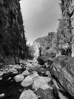 HIKE CAÑON APOALA & CASCADA