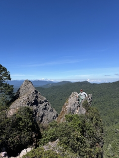HIKE EN MIRADOR PRIEDRA LARGA en internet