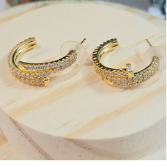 Conjunto de brinco e anel prego banhado a ouro 18k com zircônias - comprar online
