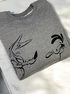BUZO OVERSIZE COYOTE&CORRECAMINOS - tienda online