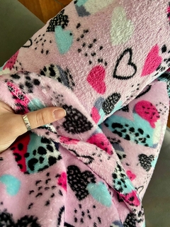 PIJAMA POLAR LOVE ROSA en internet