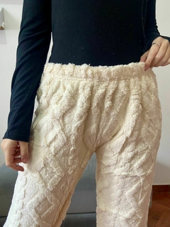PANTALON POLAR BEIGE en internet