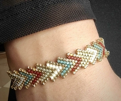 Pulseira Miyuki Escama na internet