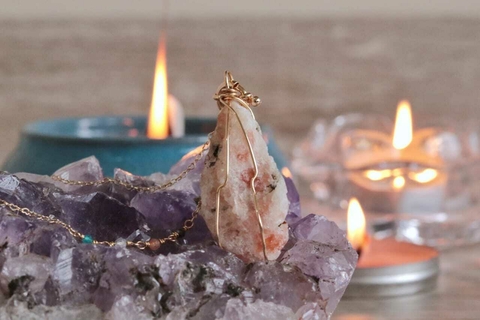 Colar Brilhar com a Pedra do Sol