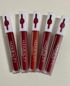 LABIAL HUDA BEAUTY líquido matte