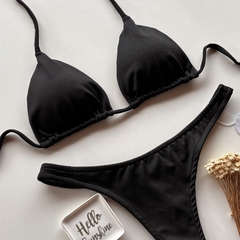 Conjunto de biquíni Cortininha com Bojo Preto - comprar online