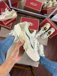 Tênis Vans Ultimate Waffle Feminino - comprar online