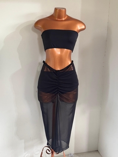 CONJUNTO HOT PANTS COM SAIA na internet