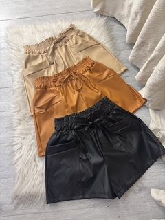SHORT COURO - comprar online