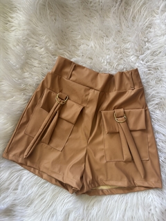 SHORT CARGO COURO - Menina VIP