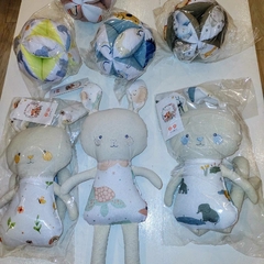 Muñeco de apego conejo - comprar online