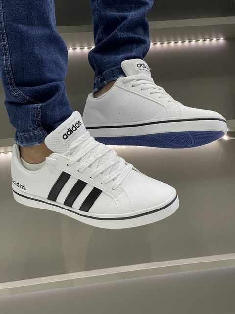 Tênis Adidas VS Pace