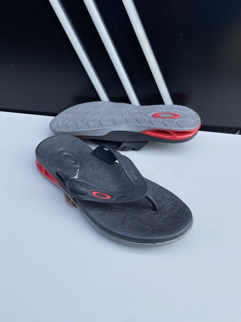 Chinelo Oakley- Killer Point