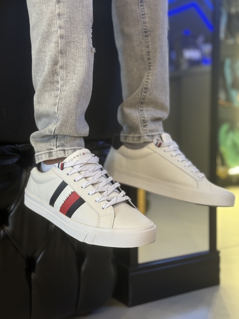 Tommy Hilfiger- Dino 9A