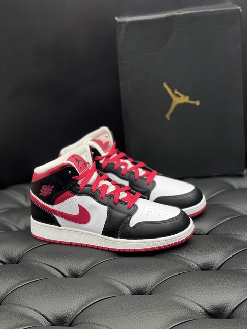 Tenis Nike Air Jordan 1 Mid - GS